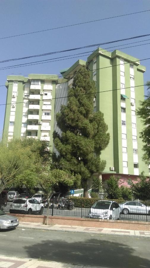 Апартаменты Piso Muy Amplio En Malaga . Экстерьер фото