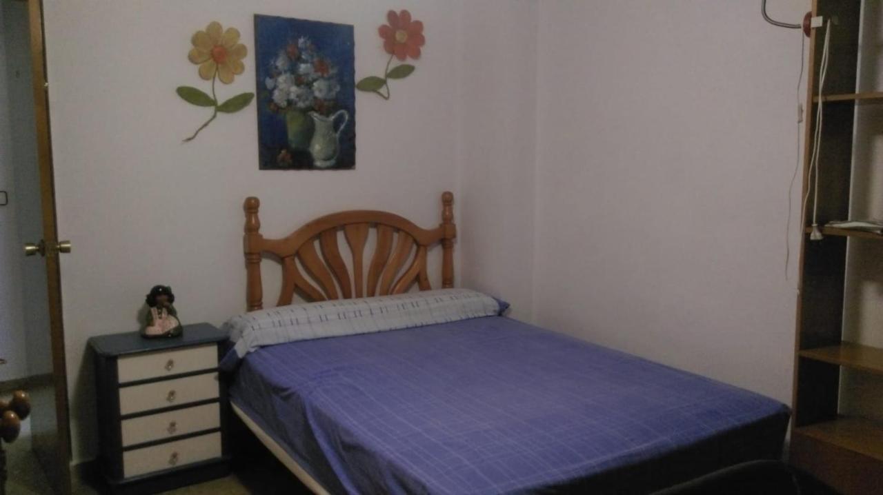 Апартаменты Piso Muy Amplio En Malaga . Экстерьер фото